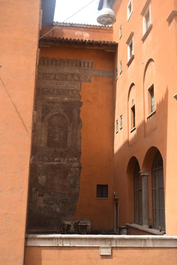 Timeroma Vatican Buitenkant foto